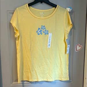 croft & barrow Yellow Short-Sleeve Tee with Blue Floral Accent